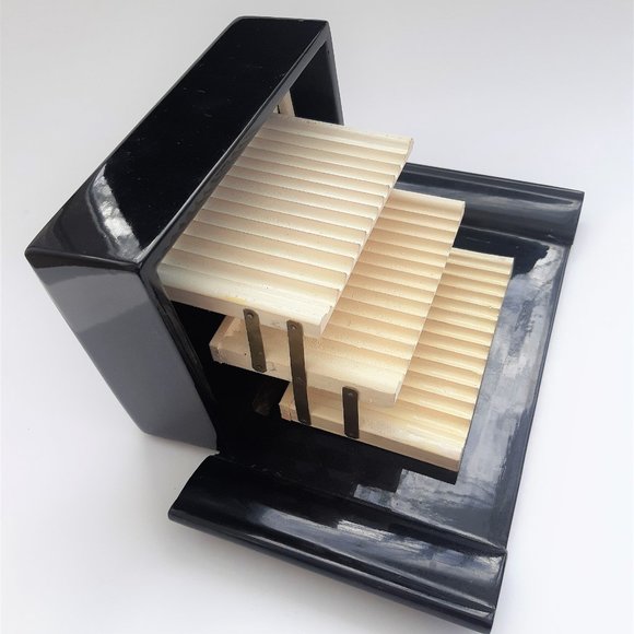 VTG Chinese Cigarette Box Black Lacquer Mother of Pearl Inlay 36 Cigarette - Picture 3 of 9